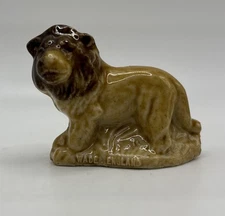 Wade Whimsies Figurine Lion Set 4
