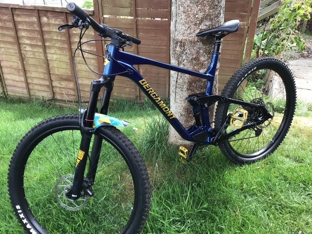 Bergamont Trailster 6 29er 2020 Full Suspension MTB - Blue/Black/Gold
