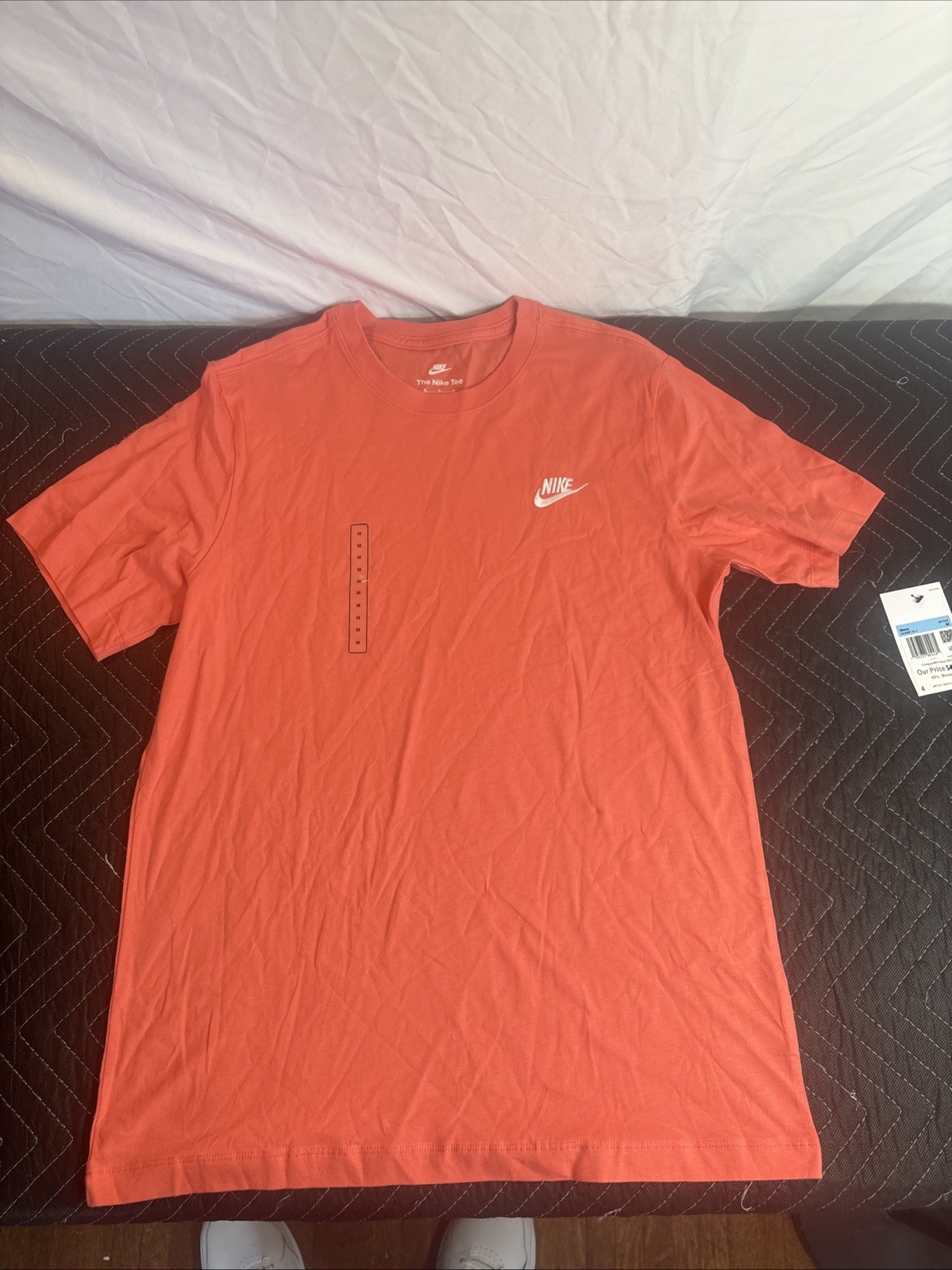 Nike Shirt Adult Medium Coral Short Sleeve Tee Swoosh Performance Crew Neck NWT