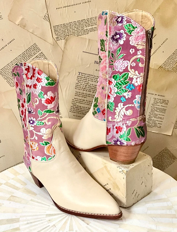 Free People MOMO Selina Bota Occidental Bordada Floral Seda Marfil 39/9 NUEVA Foto 3 de 4