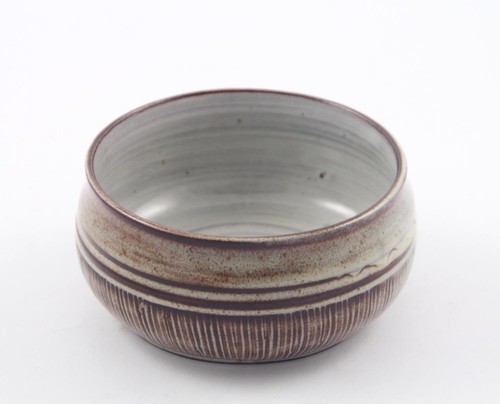 Mid Century Vintage Creigiau Wales Welsh Studio Art Pottery Bowl Swirl Design - Picture 3 of 6