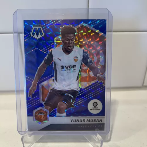 2021-22 Panini Mosaic LA LIGA YUNUS MUSAH Blue Prizm Valencia CF UMNT 26/99