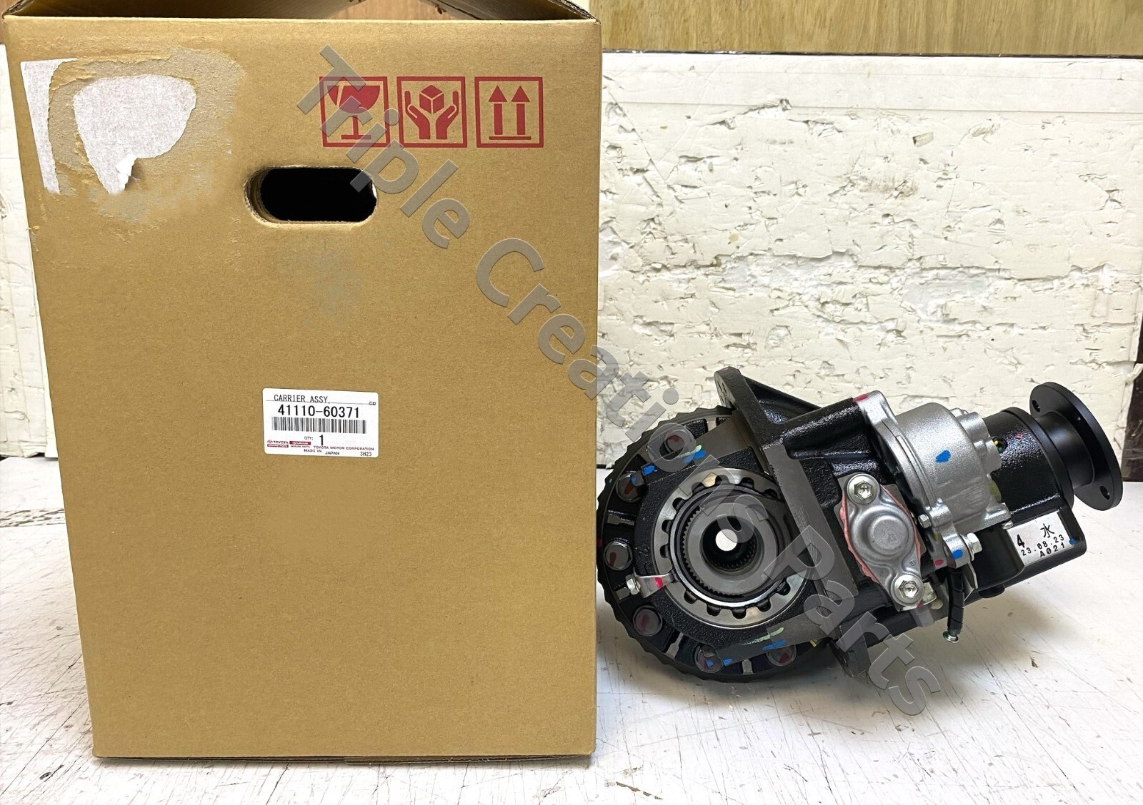 GENUINE 4111060371 OEM TOYOTA CARRIER ASSY, DIFFERENTIAL, FRONT 