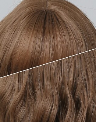 Perruque Courte Brune Synthétique – Bouclée Avec Frange – Bonnet Taille M – Pour Femme, Style Naturel