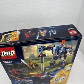 Lego Nexo Knight 70327 The King's Mech Retired Rare New Sealed Damaged Box