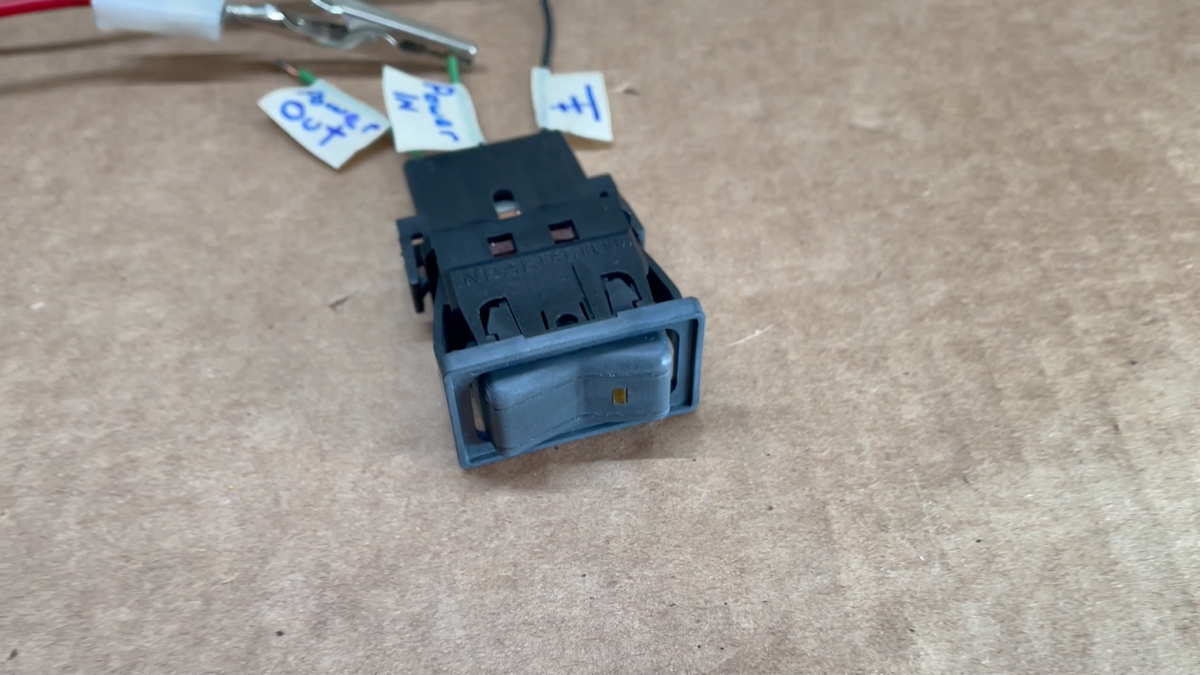 8956000025 Jeep XJ Cherokee OEM FOG LIGHT SWITCH 1984-1996