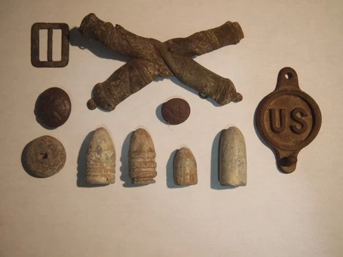 Civil War US Rossette, Crossed Cannons, Kepi Buckle, etc Dug Near Richmond Va
