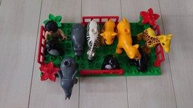 LEGO Duplo 7618 Fun Zoo Set One Owner Rare Old Version 110 Pieces Animal