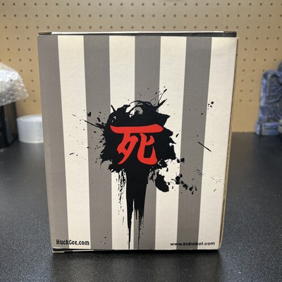 KIDROBOT 8