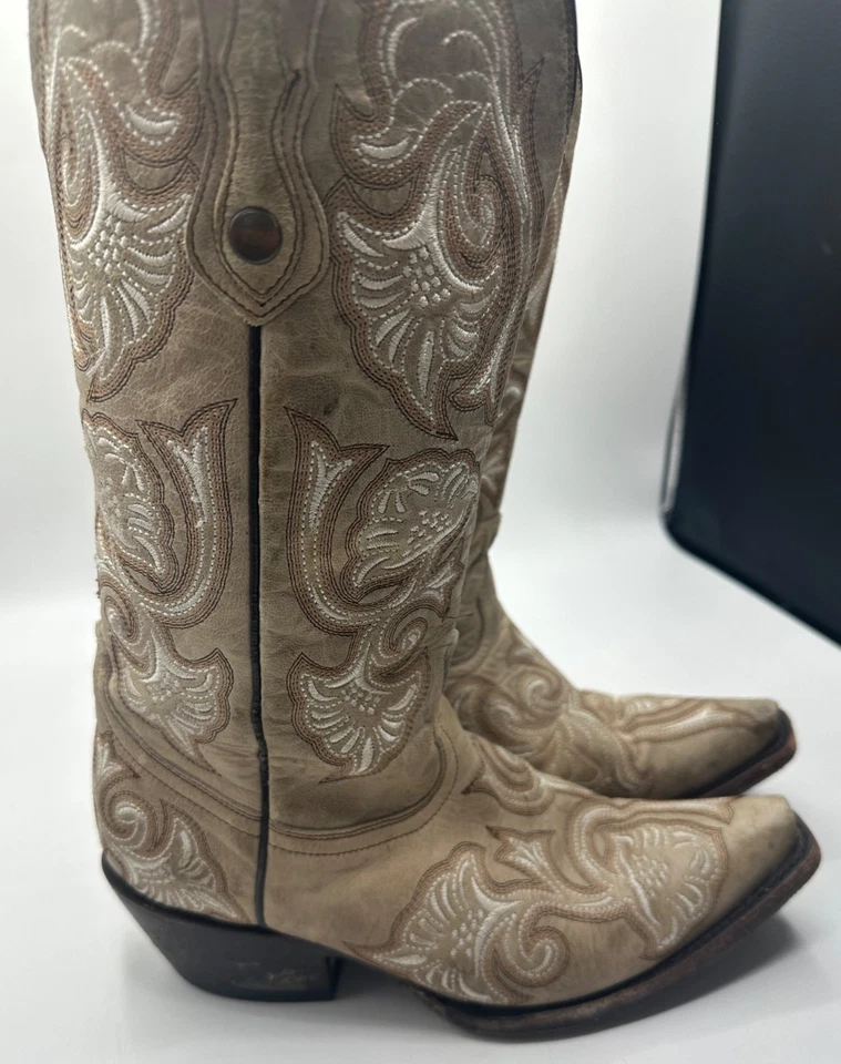 Botas occidentales Corral Bone floral bordado cuero punta corta tirar de mujer 6,5 Foto 3 de 4