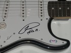 TODD RUNDGREN SIGNED SUNBURST ELECTRIC GUITAR UTOPIA PROOF PSA COA — photo 2