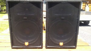 jbl 100 speakers