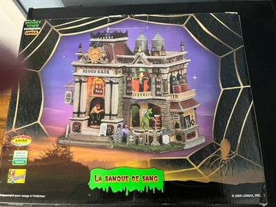 Retired 2005 Lemax Spooky Town Collection  The Blood Bank  55239 With Box WORKS
