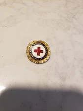 Vintage Red Cross Enamel Nurse Pin