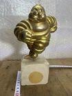 Michelin sculpture signed Gérard Bibendum bronze ref N. 72