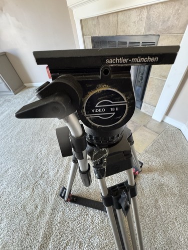Sachtler 18II ENG Videokopf, Alubeine, Spreizer, Koffer - Bild 12 von 18