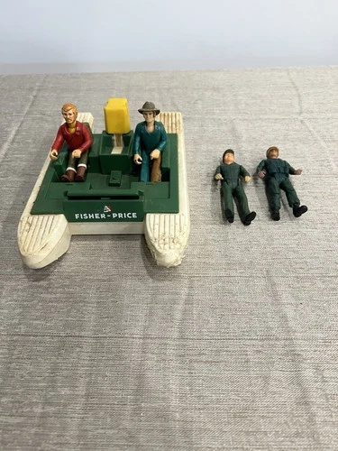 Vintage 1970’s Fisher Price Pontoon Boat With 4 Figures