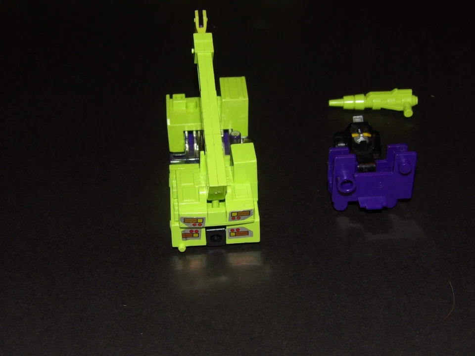 TRANSFORMERS G1 HOOK DECEPTICON NEAR COMPLETE VINTAGE ORIGINAL DEVASTATOR - Image 2 of 4