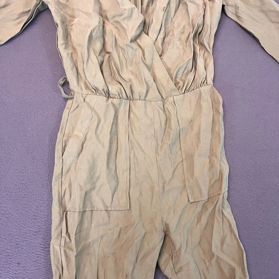 Macacão feminino Elizabeth and James tamanho XS verde sálvia boho chique sem remendo de cinto V - Imagem 4 de 4