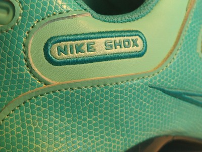 nike shox r9