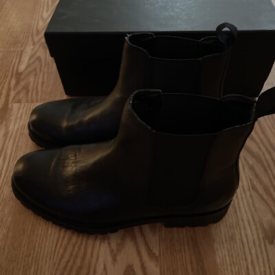 Saks Fifth Avenue BARI Black Leather Round Toe Boots Men display picture 1