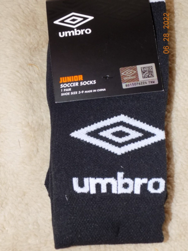 New kid's Umbro Soccer Socks Junior Size 3-9 - Picture 1 of 2
