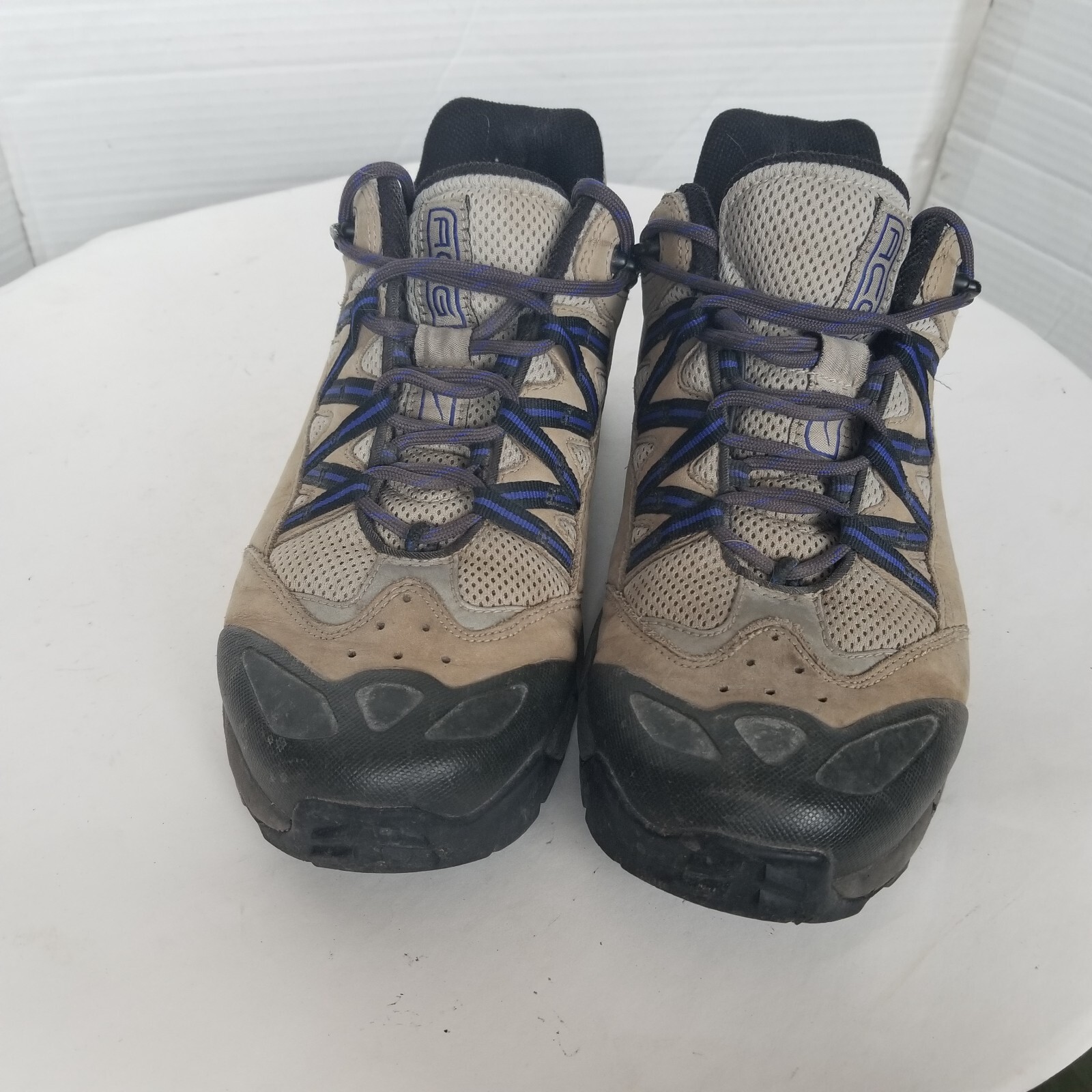 SAOLA Nike scarpa da trekking donna ACG taglia 10 marrone nero suola vibram