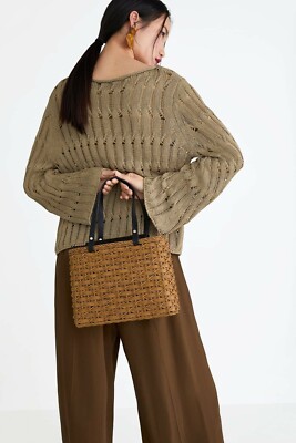 ZARA NATURAL BASKET BAG - GREAT FOR BEACH, NEVER BEEN USED