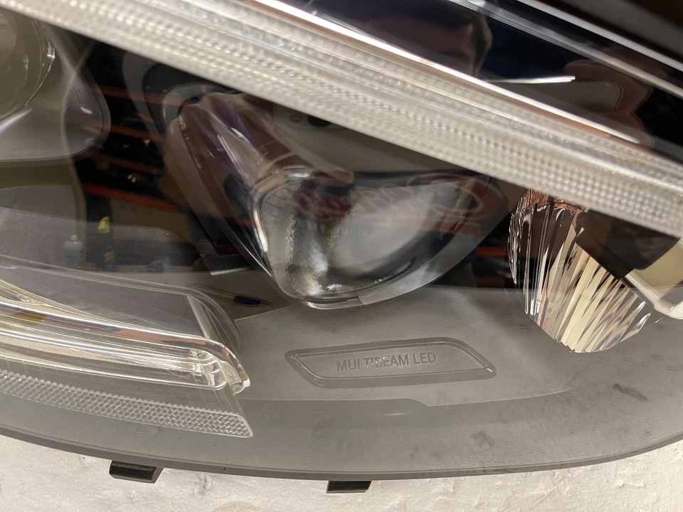 2020 2021 mercedes glc GLC43 AMG MULTI BEAM right OEM headlight *Excellent!* - Image 3 of 4