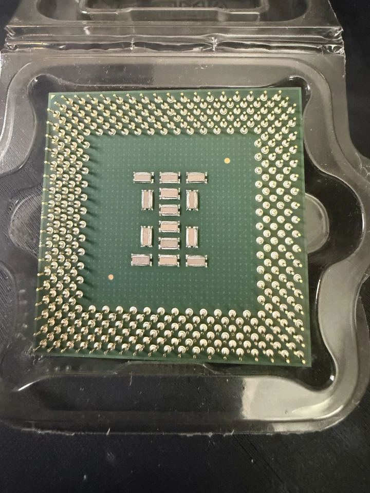 Procesador Intel Pentium III RB80526PY500256 SL3Q9 500mhz socket 370 - Probado Foto 3 de 3