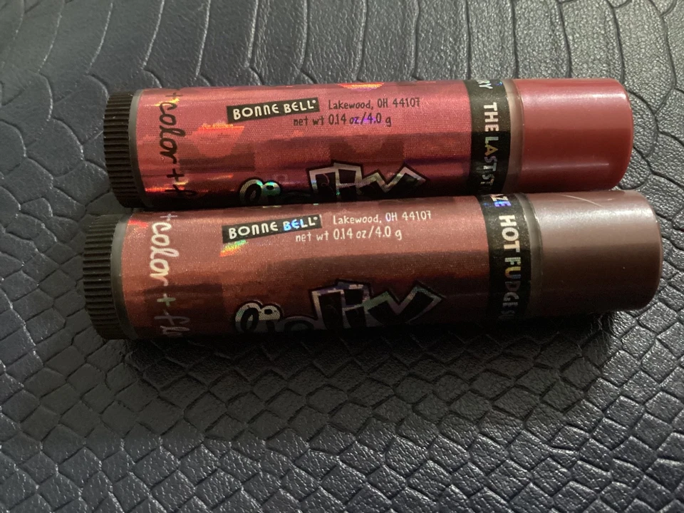 Bonne Bell LipLix (The Last Strawberry & Hot Fudge Sundae) 2 bálsamos labiales NUEVO Foto 2 de 4