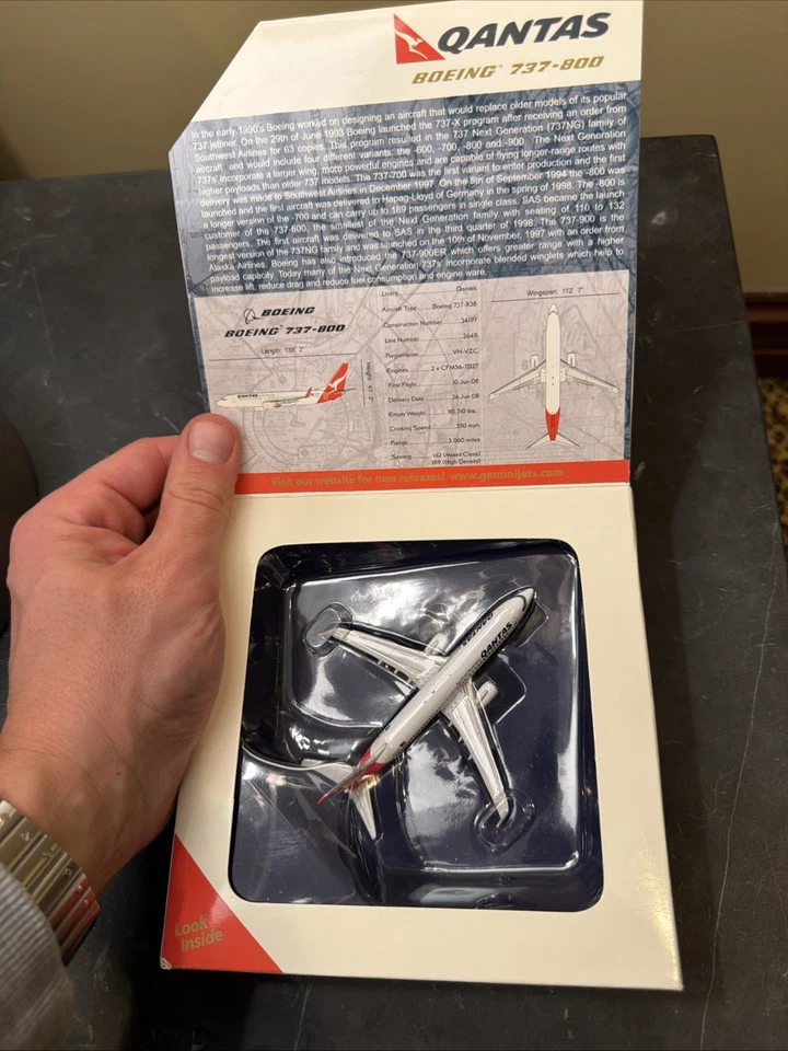 Boeing 737-800 Gemini Jet Qantas 1:400 com winglets - Imagem 2 de 4