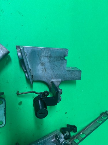 KAWASAKI KR-1 KR1 250 PASSENGER SEAT MOUNTING BRACKET - 第 7/14 張圖片