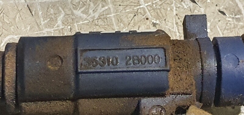 353102B000 Fuel Injector for KIA CEED SPORTY WAGON CONCEPT 2007 198383