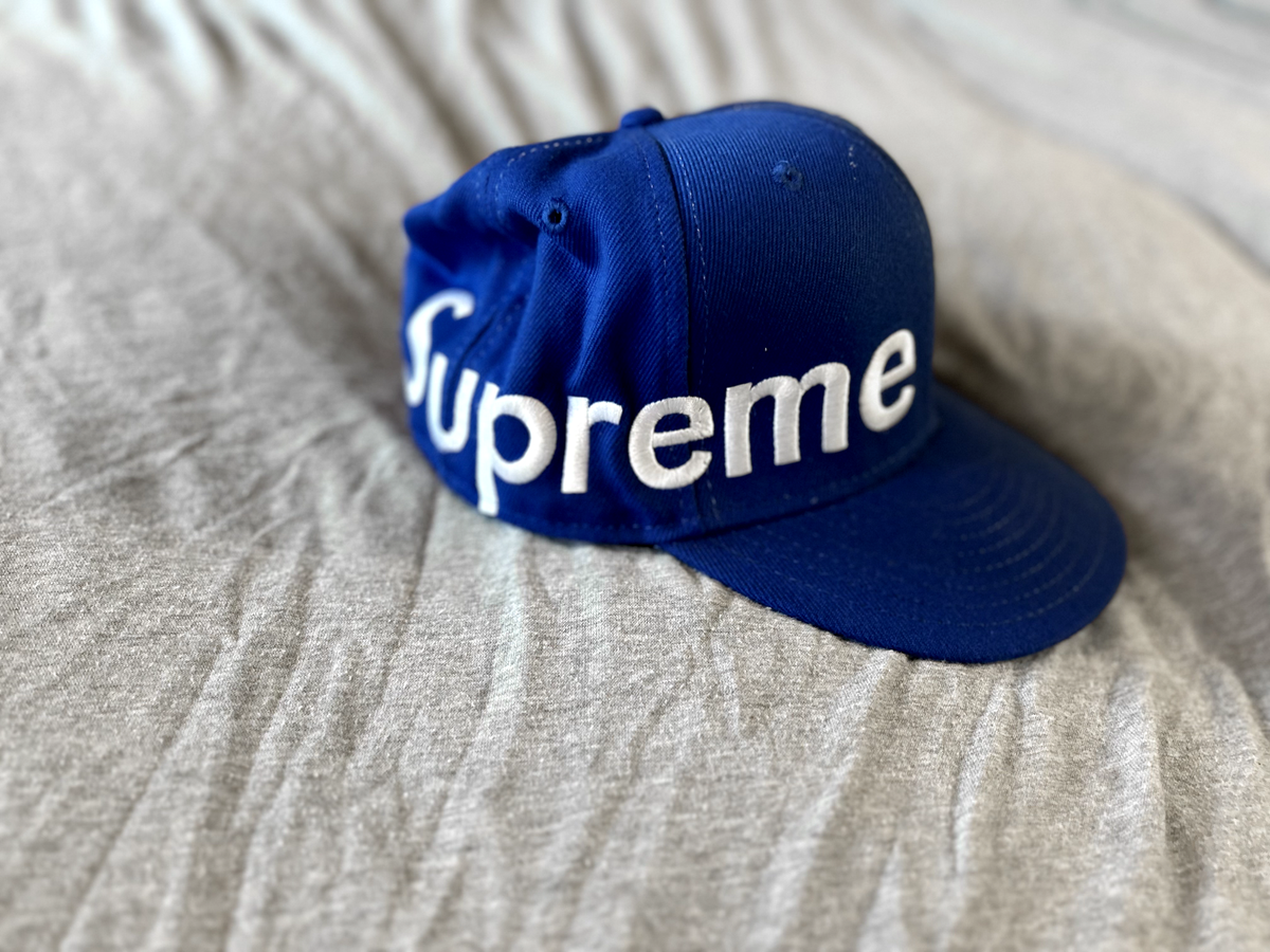 Rare vintage 'Supreme' Large side logo 'World Famous' blue cap