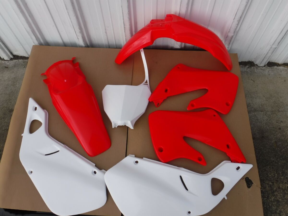 POLISPORT RESTYLE PLASTIC KIT HONDA 1997 1998 1999 CR250R POLISPORT RESTYLE PLASTIC KIT HONDA 1997 1998 1999 CR250R