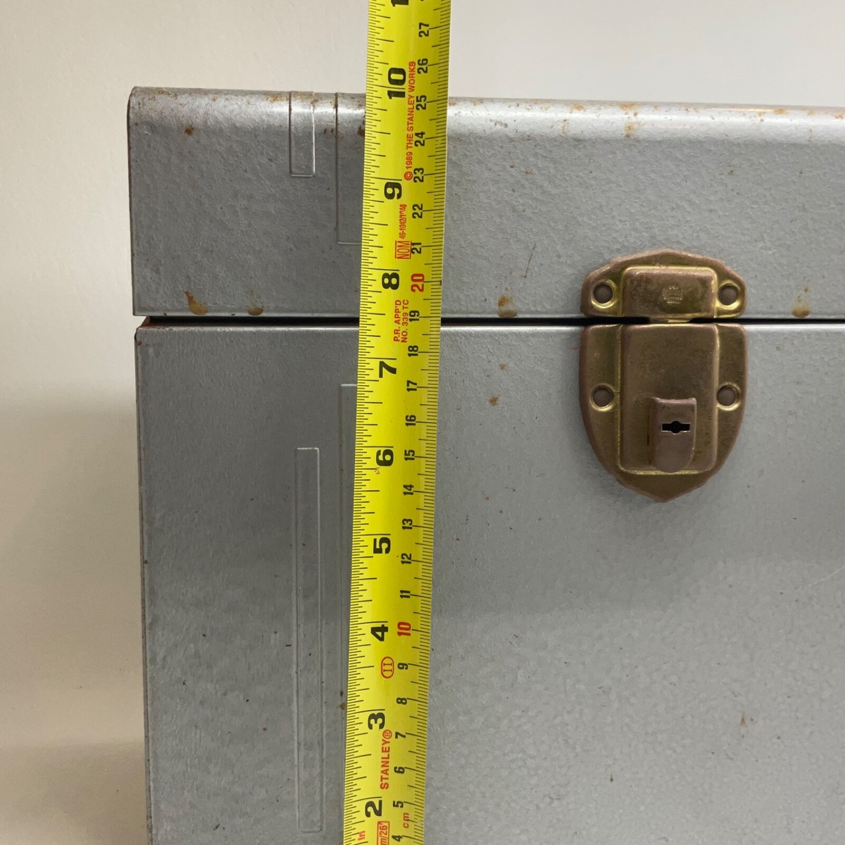 Vintage USA Excelsior Stamford Conn Metal File Locking Box with