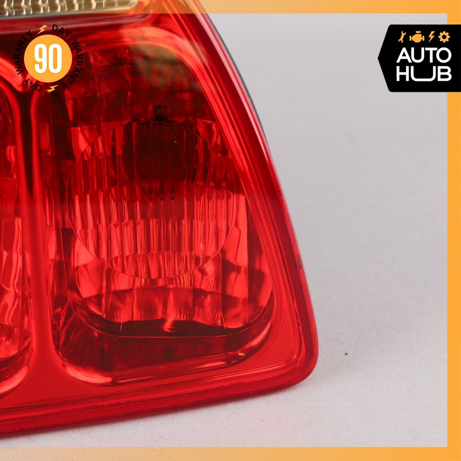 Maserati 4200 GT 2002-2007 RIGHT Tail light P/N 189798
