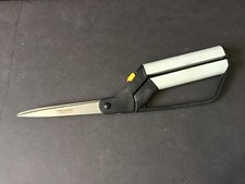 NICE FISKARS STAINLESS FABRIC SHEARS/SCISSORS - 4" - GREY GRIP HANDLE - FINDLAND