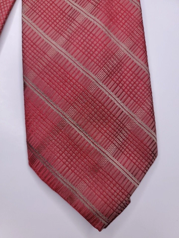 Corbata formal Kenneth Cole Reaction para hombre 57"Lx3,5"W roja/bronceada Foto 2 de 4