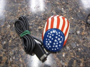 Vintage NewIdea USB Beetle Mouse - American Flag
