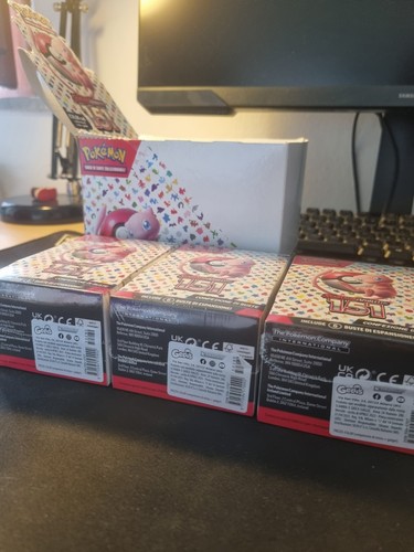 BOX sealed POKEMON 151 - ITA - Foto 2 di 6