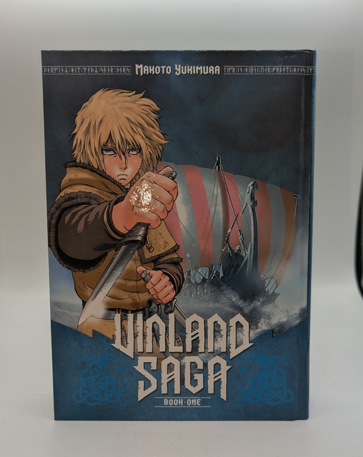 Vinland Saga Book 1 Makoto Yukimura Hardcover Kodansha Manga (B)