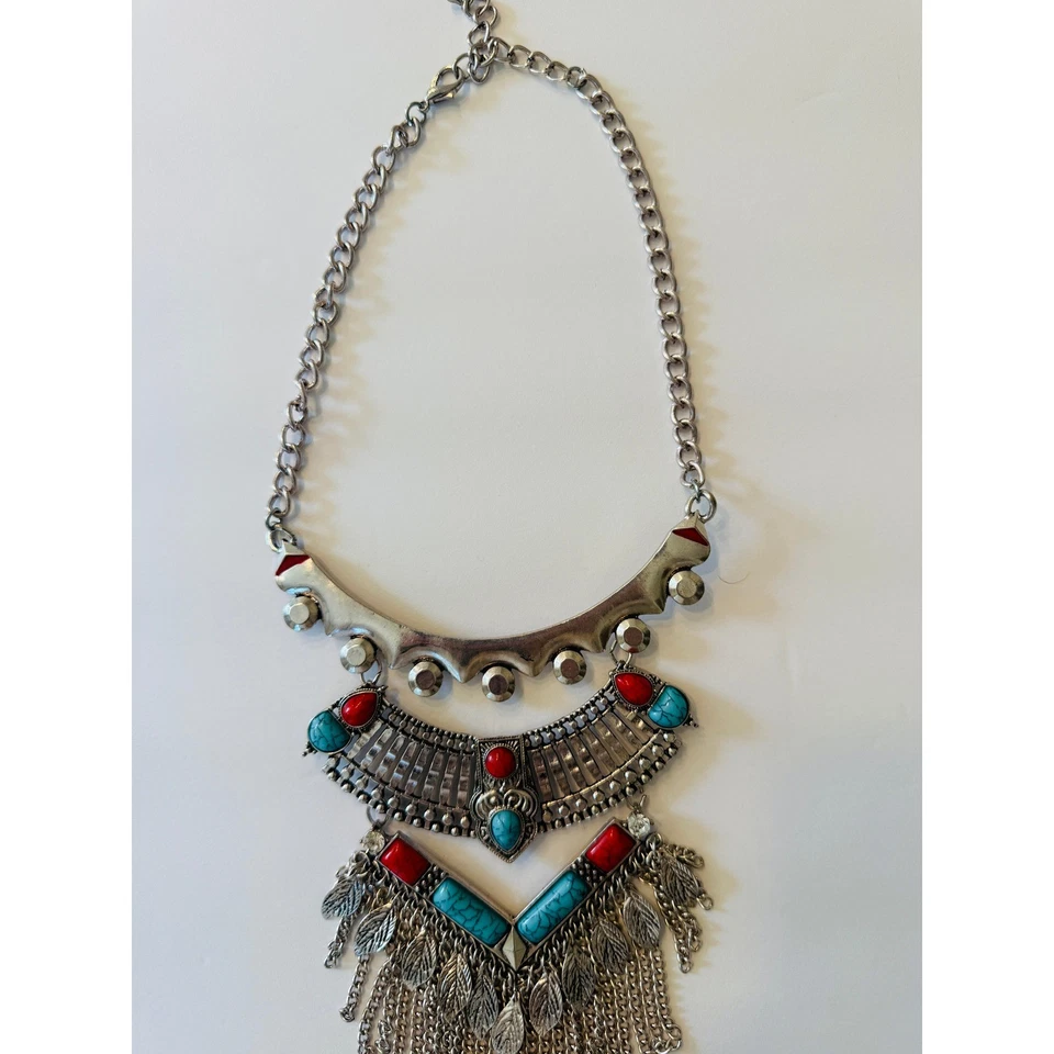 Collar Bohemio Tono Plata Distintivo Turquesa Rojo Gema Colgante Flecos Foto 3 de 4