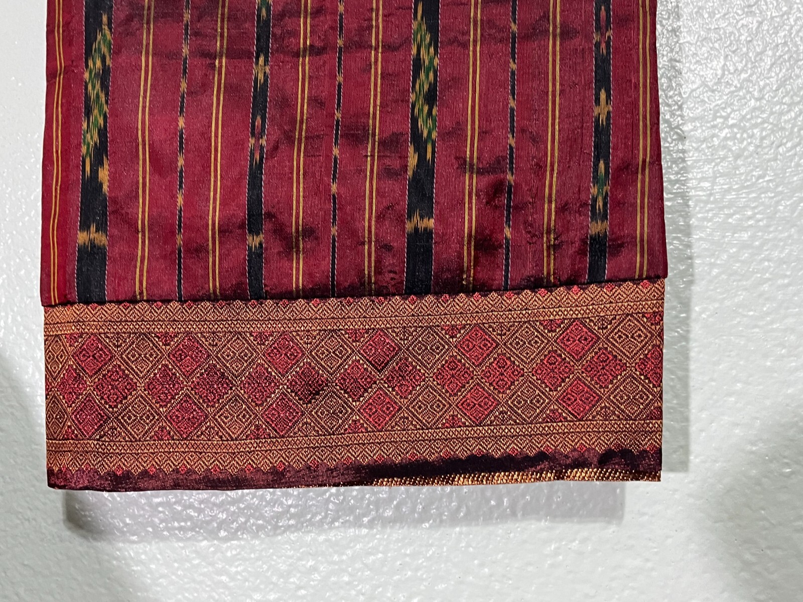 Picture 2 of 3