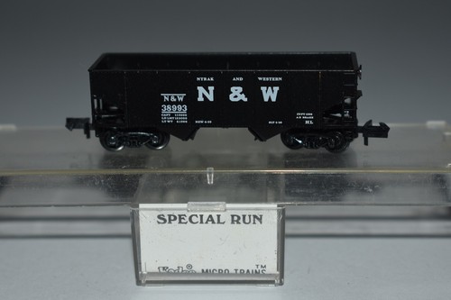 Tolva de bahía doble Kadee Norfolk & Western 33' escala N 38993 C46645 | Zustand: Used