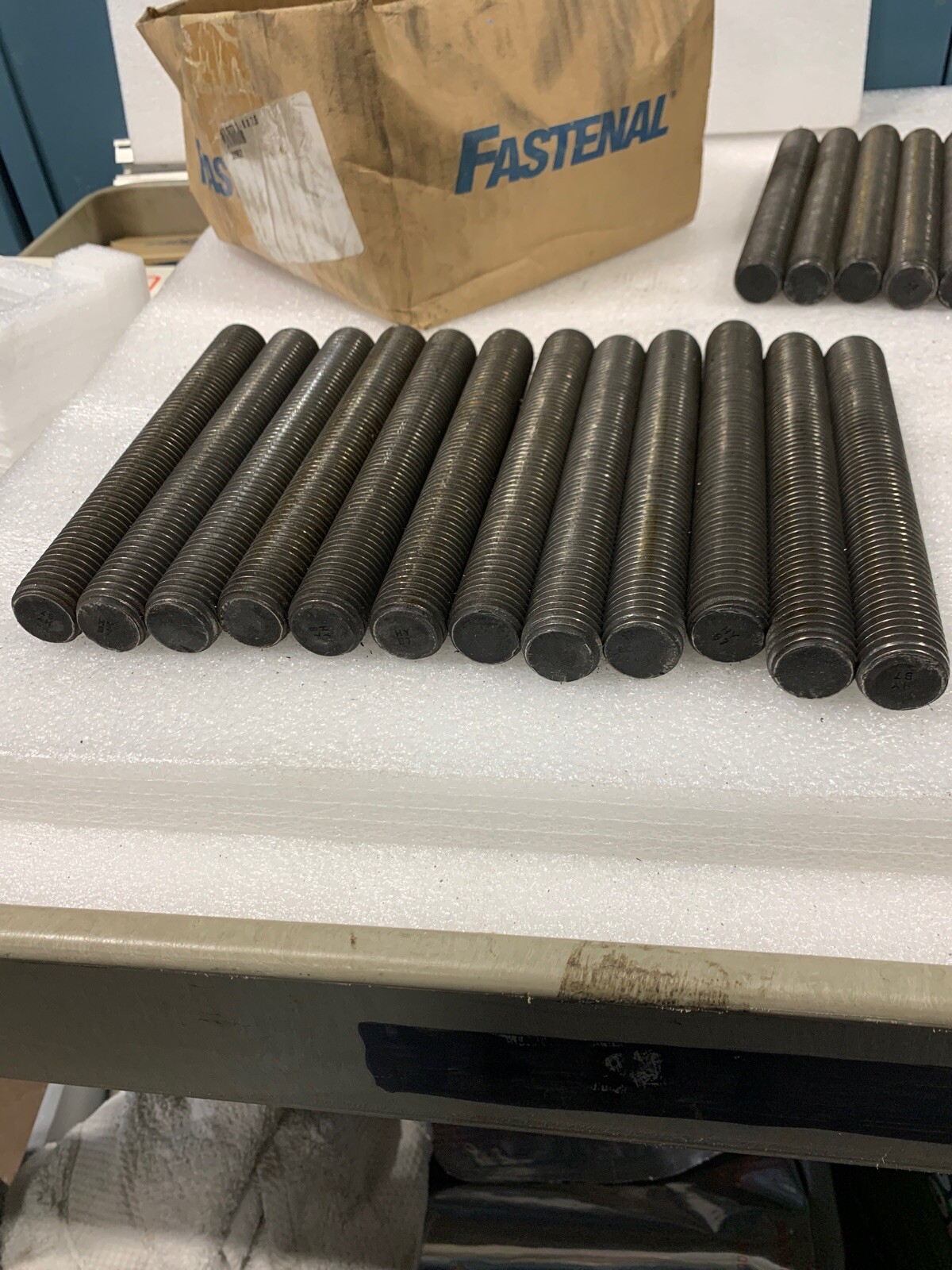 FASTENAL 32952 1"8x7.5 (OAL 73/4") A193 B7 Fully Threaded Stud *NEW LOT OF 12* eBay