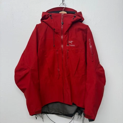 Arc'teryx Alpha SV Bordeaux Red Rain Ski Waterproof Jacket Men’s Size Small - product listing photo
