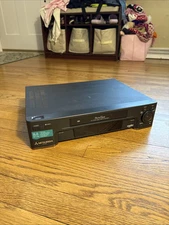 Mitsubishi HS-U560 VCR/VHS Video Cassette Recorder