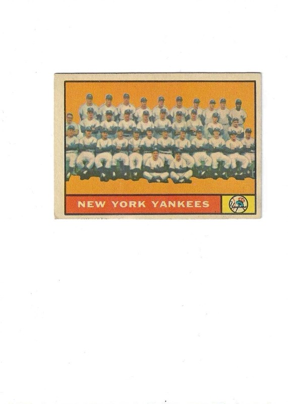 1961 Topps #228 New York Yankees team card - VGEX                   (BTC61)
